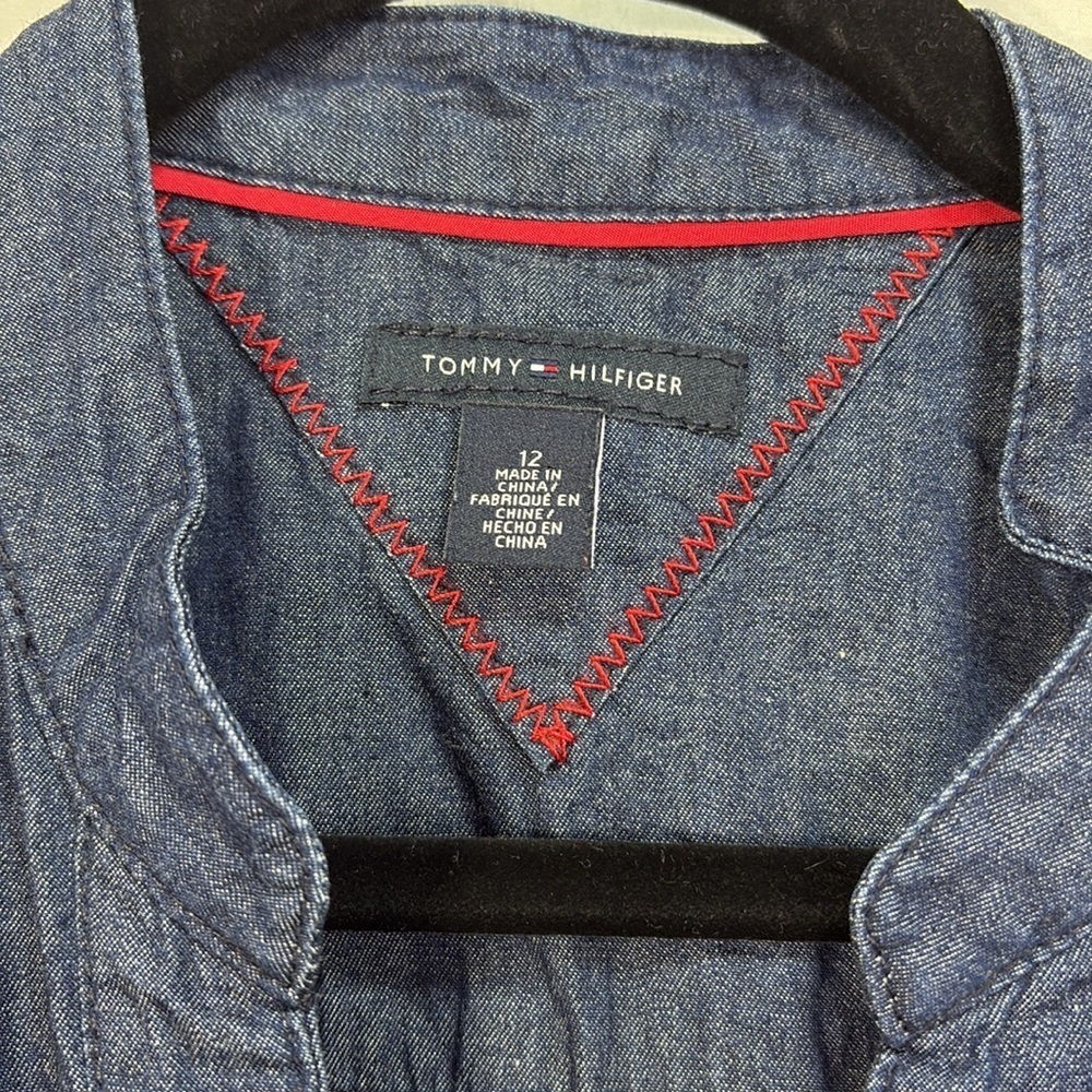🐄 Tommy Hilfiger, dark chambray, short sleeve shirt dress with pockets - Picture 2 of 5